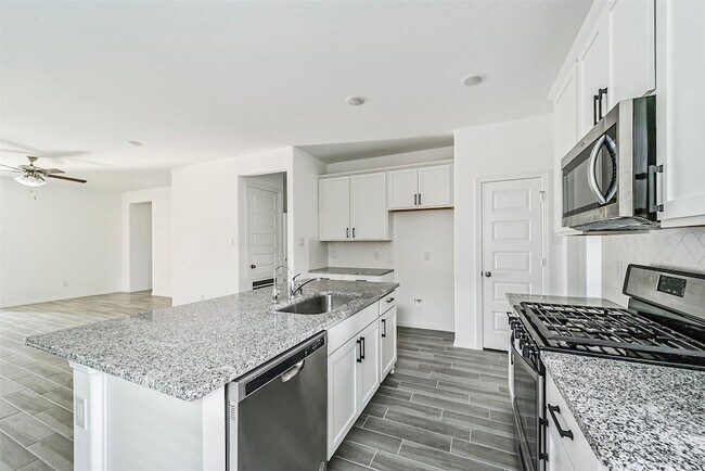 Building Photo - 5626 Tabula Rasa Dr