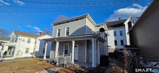 Building Photo - 126 Tremont St