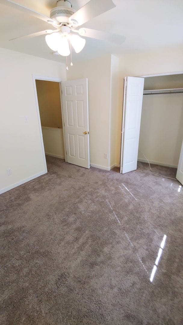 Building Photo - 2 BR/ 2.5 BA Two Bedroom Townhouse in the West End.