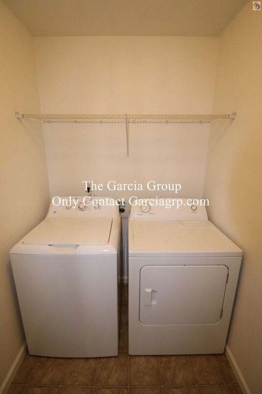 Building Photo - 1129 Lilac St