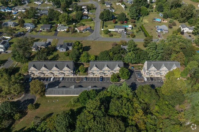 Building Photo - Orchard Place