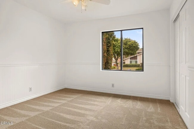 Building Photo - 2226 Sanderling St