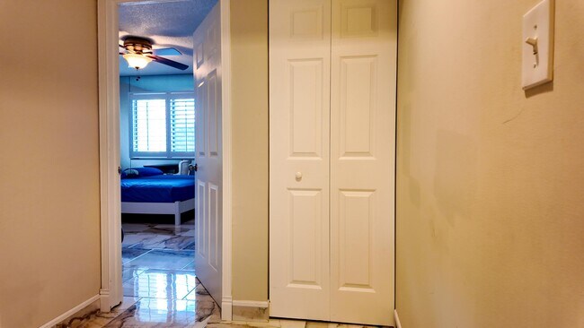 Building Photo - 4383 Trevi Ct