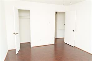 Building Photo - 12418 Grove Meadow Dr