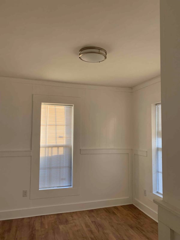 Building Photo - 1456 N Hollywood St