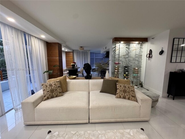 Building Photo - 19195 Mystic Pointe Dr