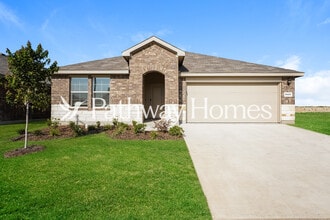 Building Photo - 8432 Hollymead Ln