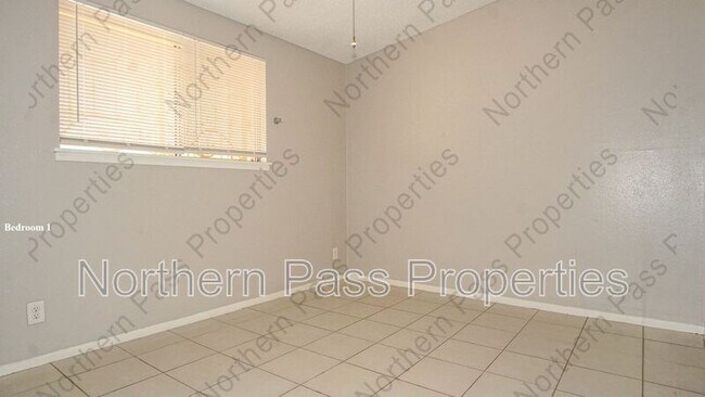 Building Photo - 244 Mardi Gras Dr