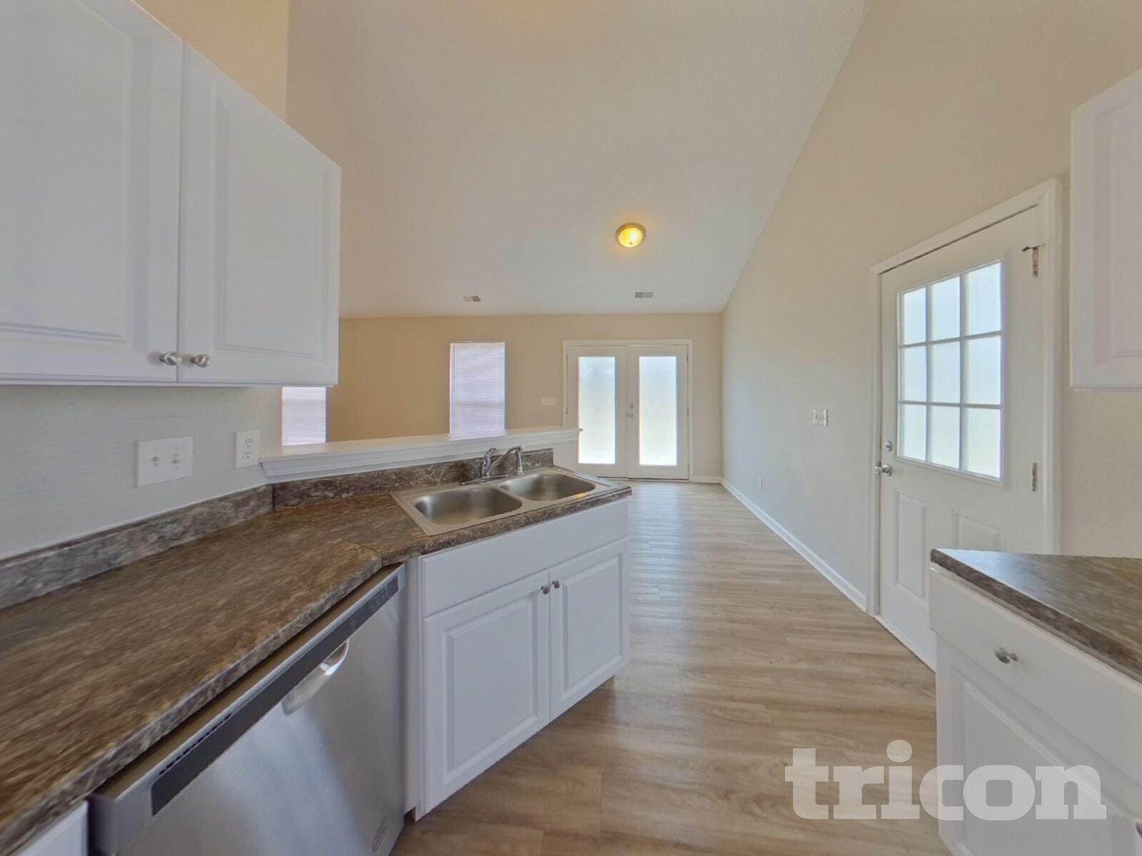 Building Photo - 1401 May Oak Cir