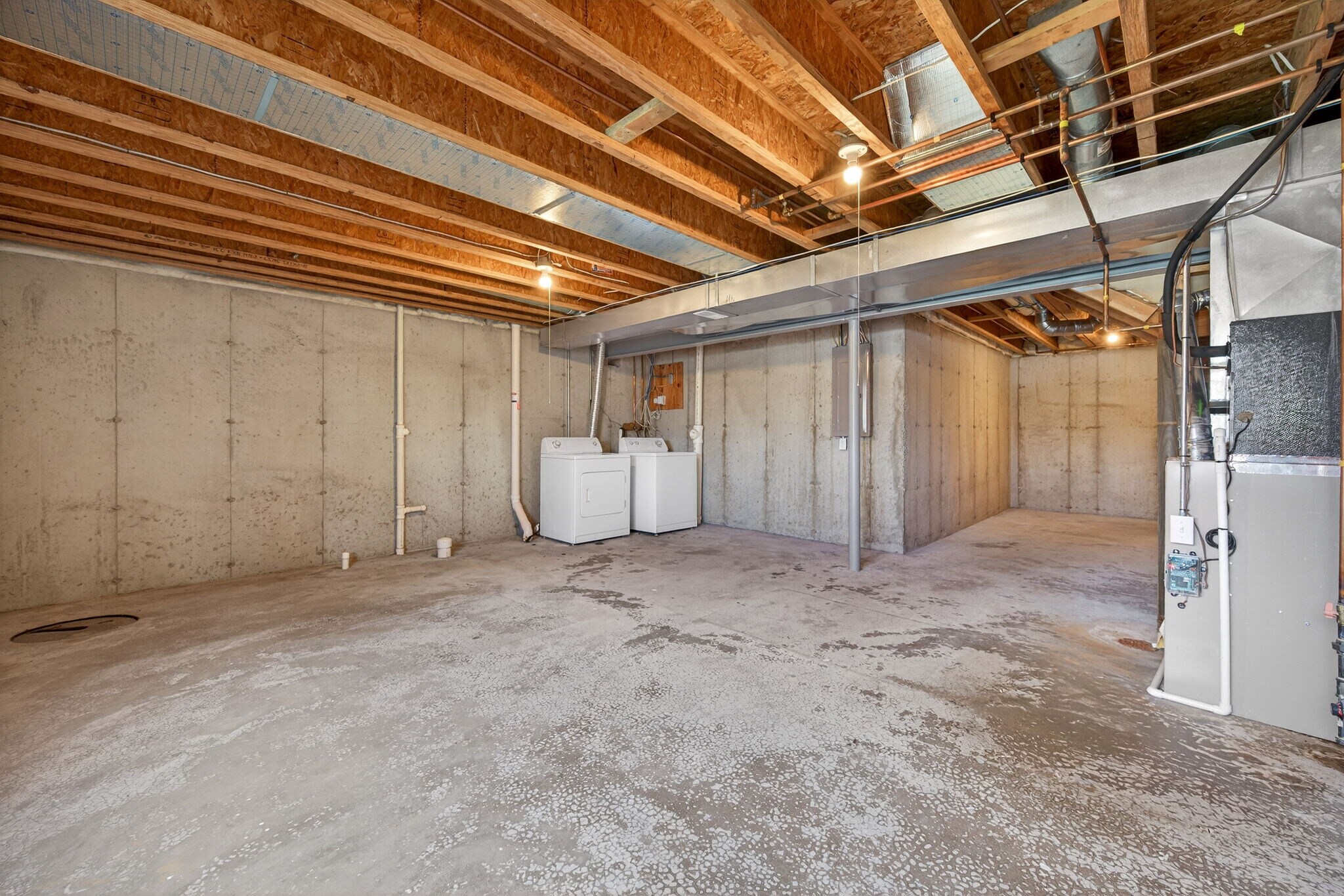 Building Photo - 373 Montclair Tower Dr