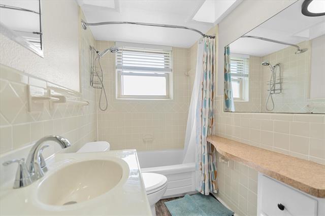 Building Photo - 1251 Donna Dr