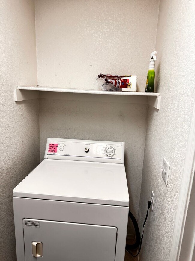 Building Photo - Apache Junction 3 bedroom rental