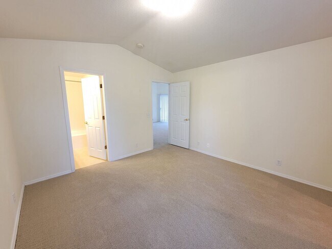 Building Photo - 3650 Strawberry Field Grove