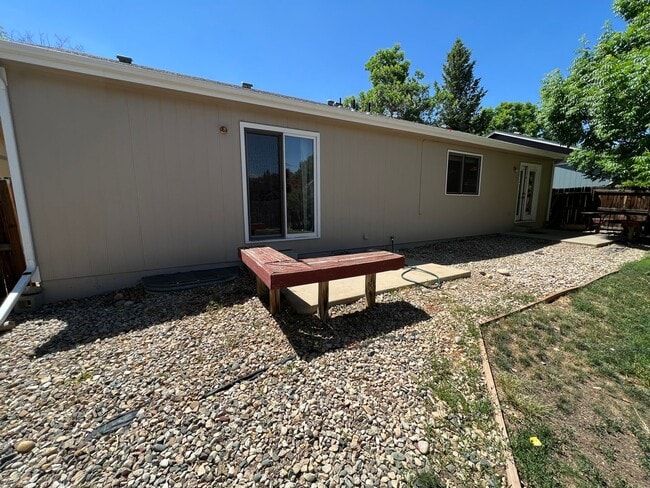 Building Photo - Spacious 4 Bed, 3 Bath Ranch in South Fort Collins