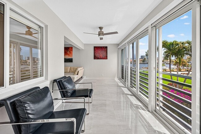 Building Photo - 3351 Spanish Trail