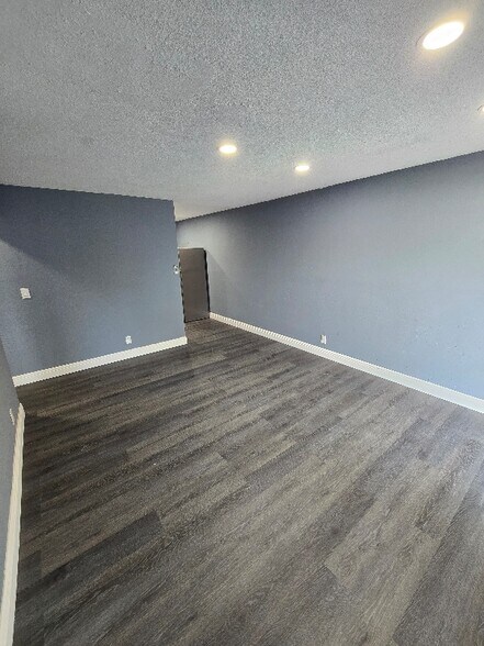 Building Photo - 5802 NW 12th St