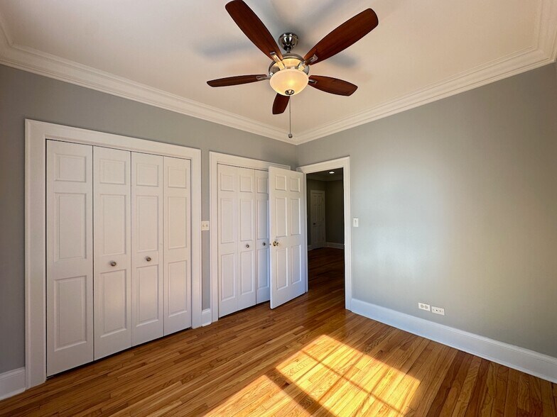 Building Photo - 4414 N Rockwell St