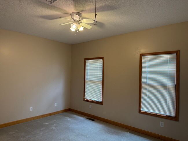Building Photo - Chapin Lake Life - Call Lexington office for information 803-359-0793