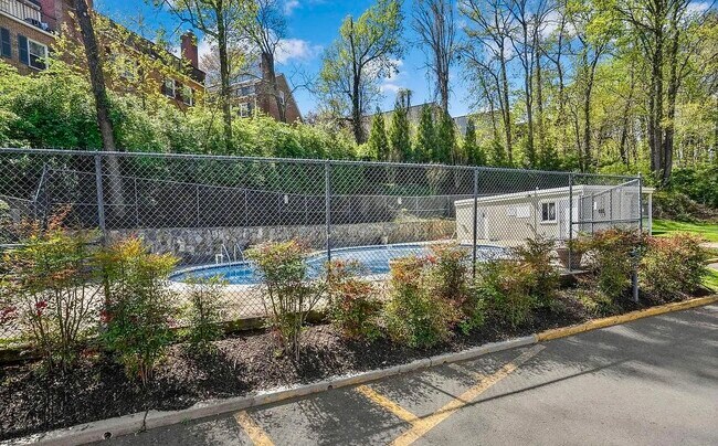 community pool - 820 S Arlington Mill Dr