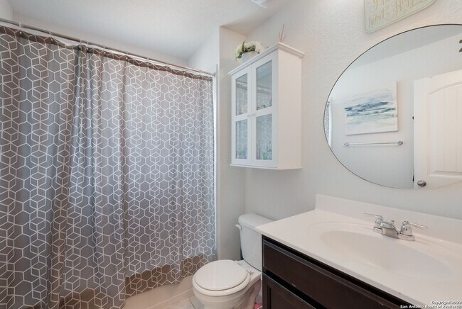 Building Photo - 5927 Hindes Stone