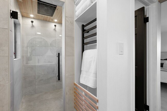 Building Photo - 13804 W Iliff Ave