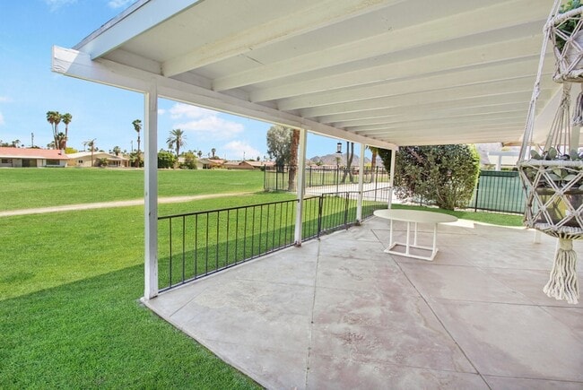 Building Photo - 43480 Illinois Ave