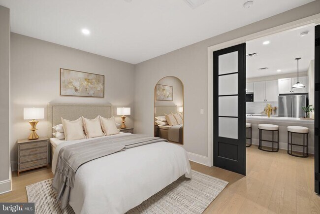 Building Photo - 200S Broad St