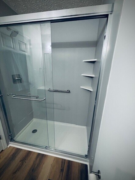 Building Photo - 743 Deering Rd