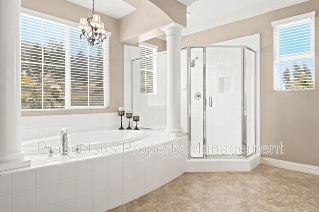 Building Photo - 2792 Camphor Ct