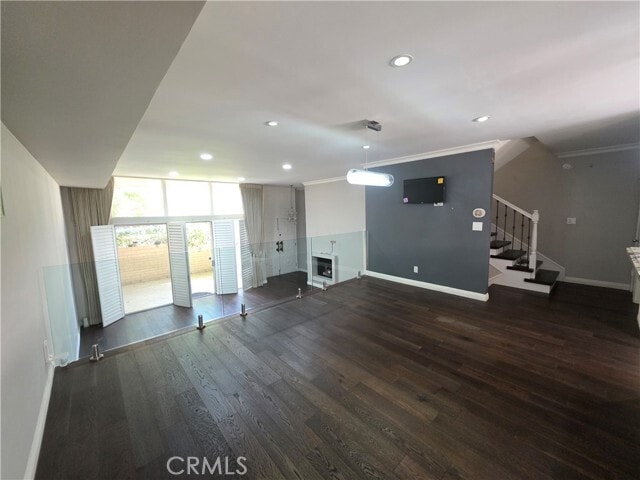 Building Photo - 5256 Lindley Ave