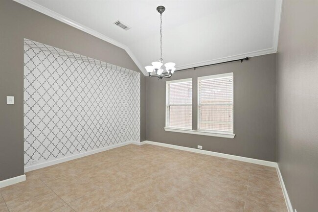Building Photo - 9007 Painted Daisy Ln