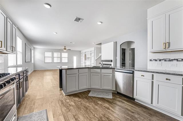 Building Photo - 3113 Brazos Dr
