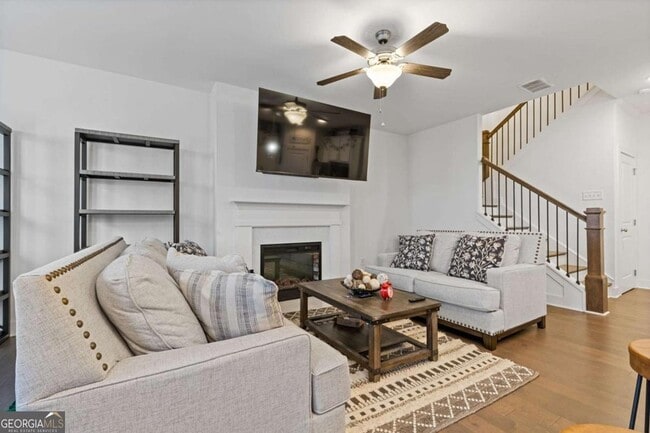 Building Photo - 94 Garrison Dr