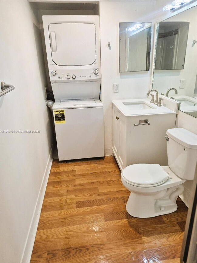 Building Photo - 11800 SW 18th St