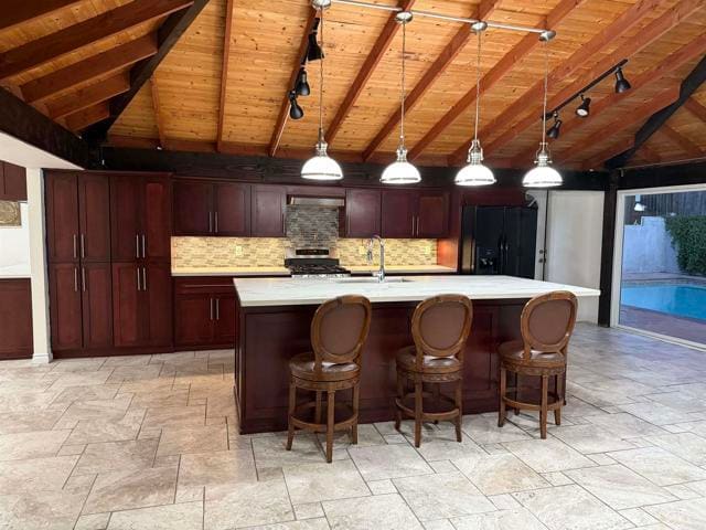 Building Photo - 8859 Kelburn Ave