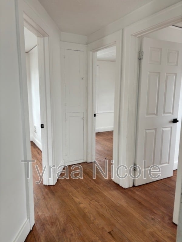 Building Photo - 15353 Lauder St