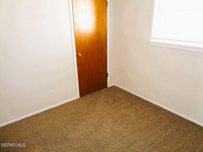 Building Photo - 10532 Brisbane Way