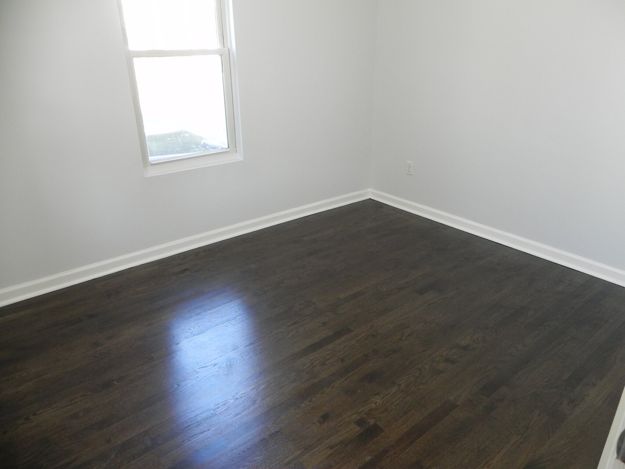 Building Photo - 10 Hawkins Ave