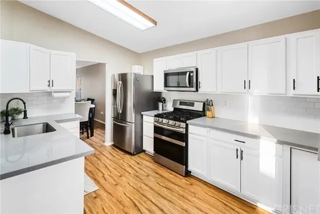 Building Photo - 2516 Starbrite Ave