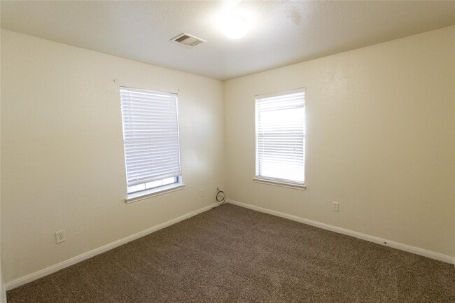 Building Photo - 8011 Singing Sonnet Ln