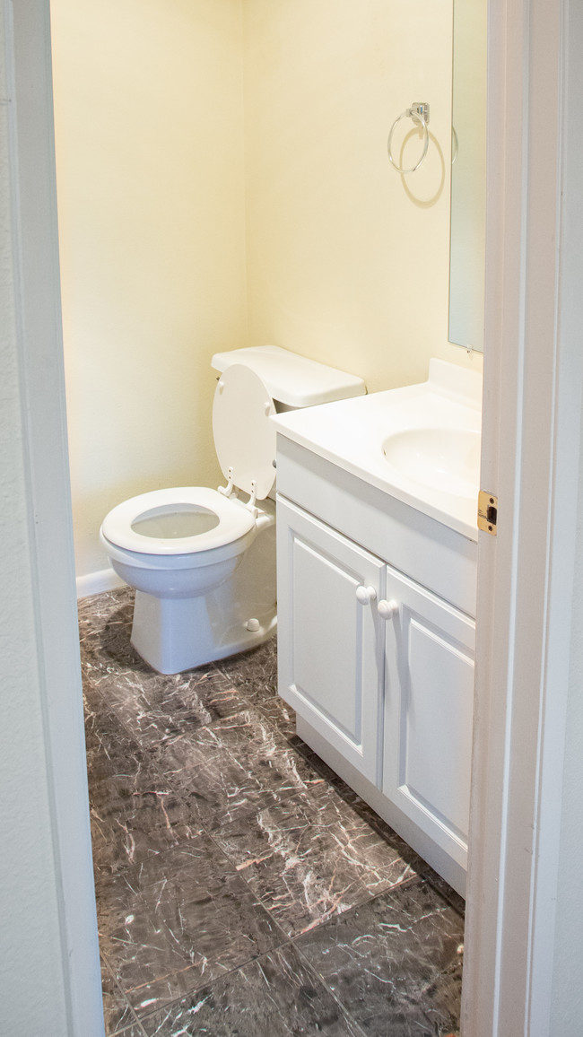 Main Floor 3/4 Bathroom - 208 S Irena Ave