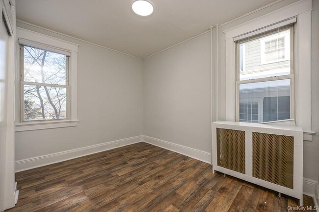 Building Photo - 120 S Broadway