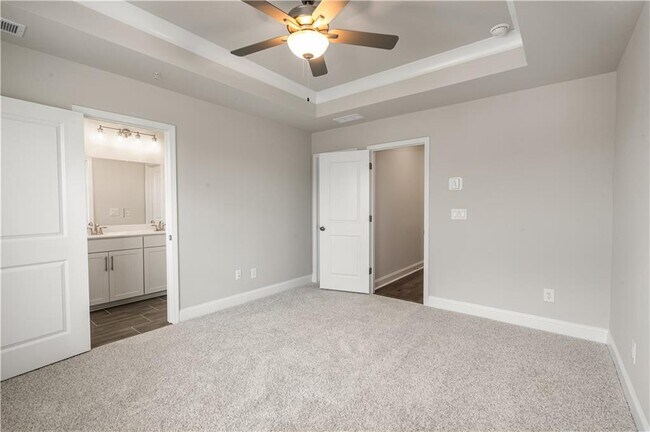 Building Photo - 2567 Astaire Ct NW