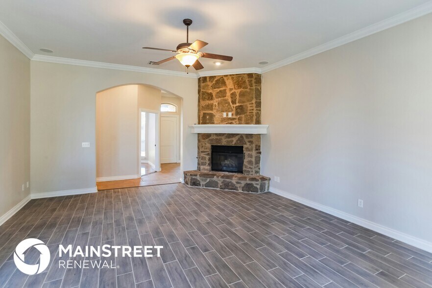 Building Photo - 4604 NW 162nd Ct