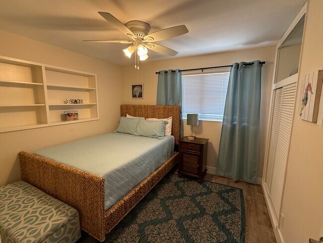 Building Photo - 655 Kingfish Pl