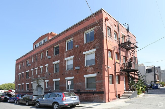 Primary Photo - 120 Westminster Ave