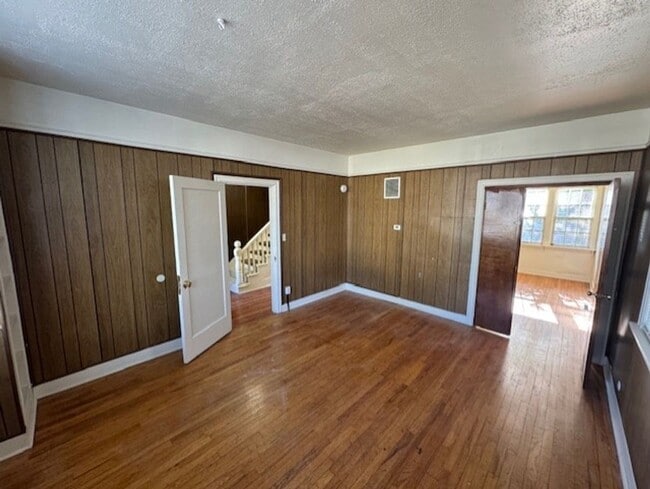 Building Photo - 4 bedroom House Near OSU Campus and Downtown