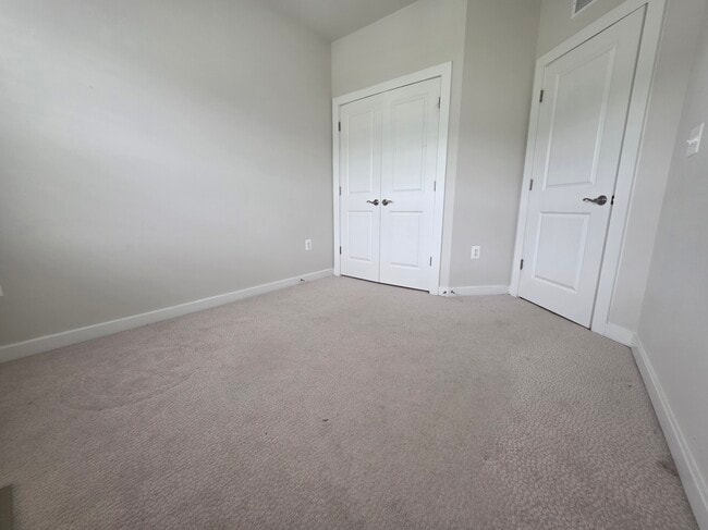 Building Photo - 1717 Autumn Maple Leaf Dr