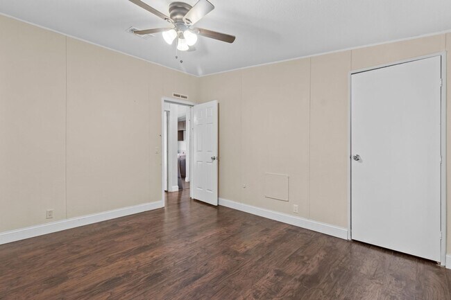 Building Photo - 241 Trotting Trail