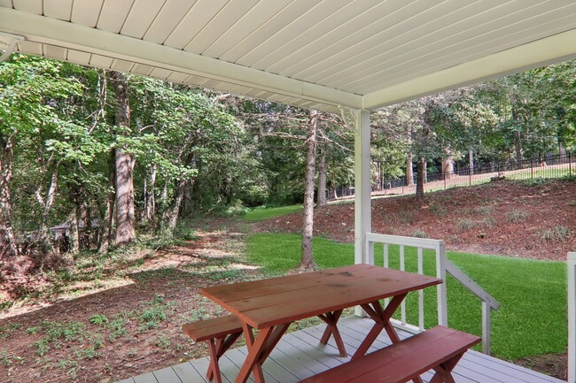 Building Photo - 5 Timothy Ln